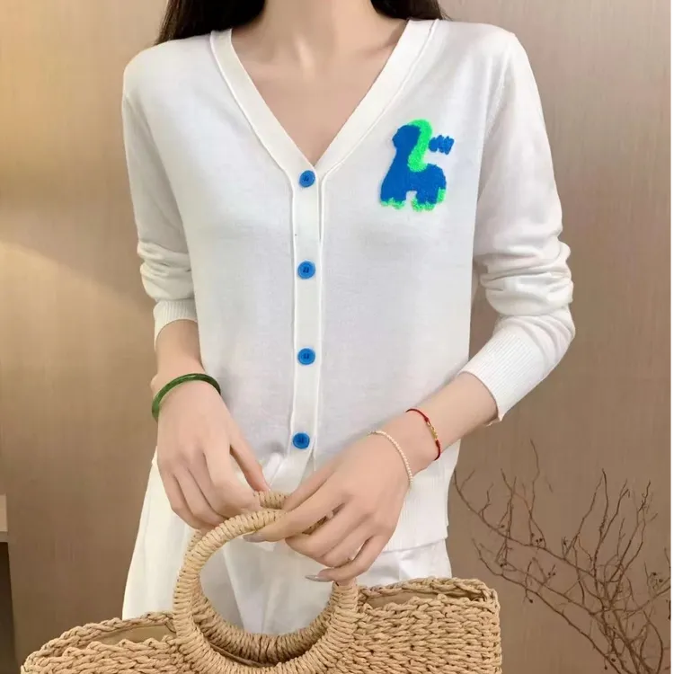 老板娘专属 羊毛绣花开衫气质女人款