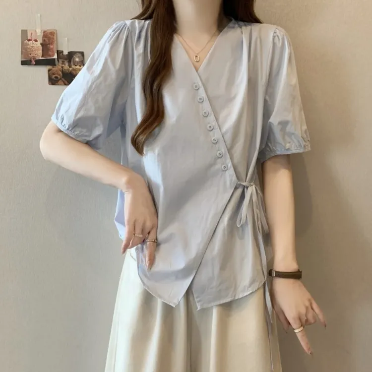 大码设计感系带V领短袖衬衫女夏季胖MM宽松显瘦百搭洋气收腰上衣