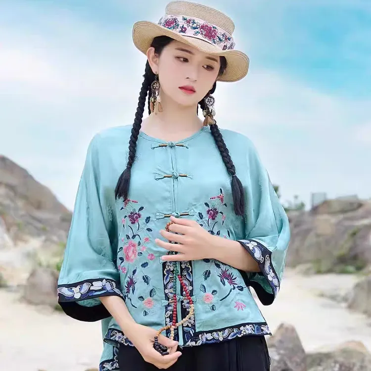 秋季民族风重工刺绣拼接显瘦中式上衣复古时尚百搭国风唐装外套女