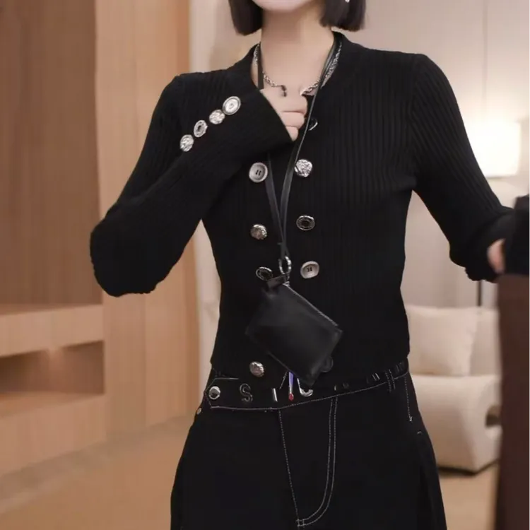 时尚双头拉链设计感纽扣装饰2025秋季新款修身显瘦短款针织开衫女