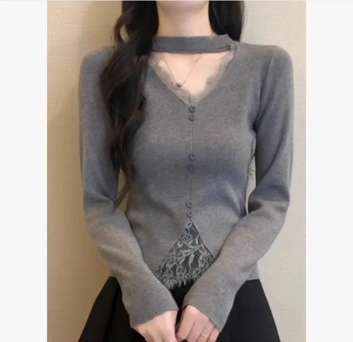 长袖常规设计蕾丝挂脖V领修身型打底衫百搭小众纯欲打底9183