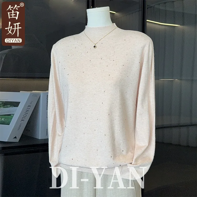 时尚洋气妈妈秋装针织衫女套头毛衣半高领打底衫中老年人减龄上衣