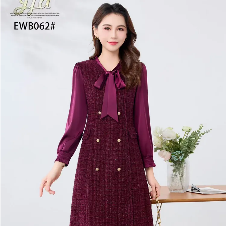 新款小香风套头秋冬大码娃娃领连衣裙连衣裙气质拼接显瘦长袖时尚