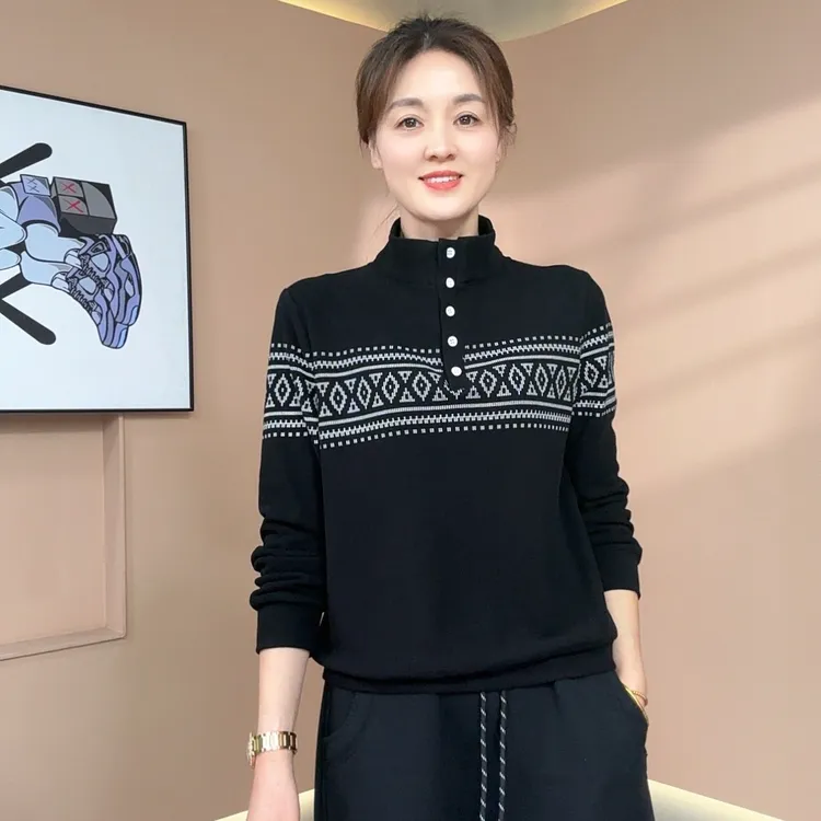 2025冬季新款女士半高领长袖百搭扣子设计卫衣简约上衣25139-04