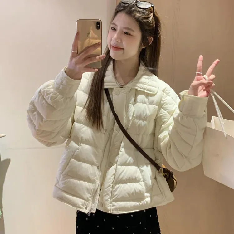 早秋轻薄棉服女款白色新款短款超好看今年流行爆款宽松小个子外套