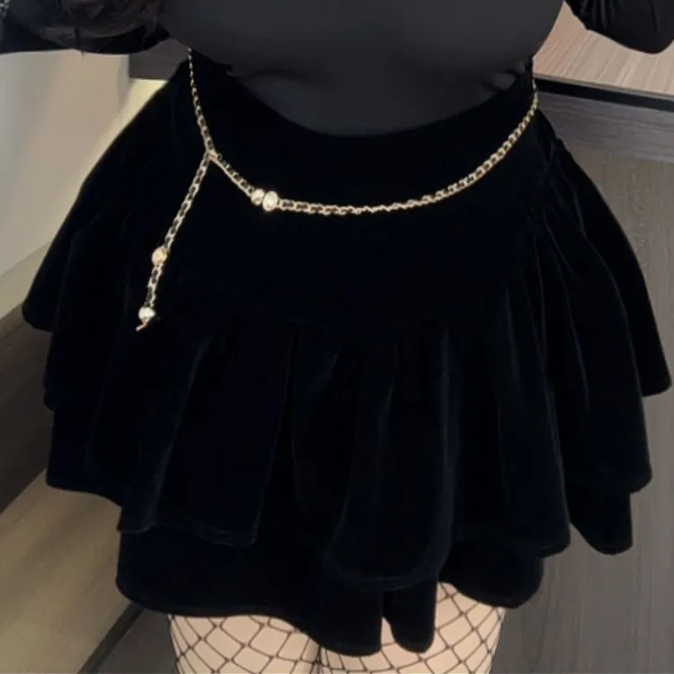 脸脸    大码显瘦高腰秋冬麂皮绒蓬蓬蛋糕 半身裙      （秋冬款）