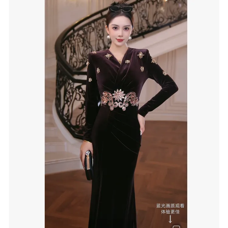 FNN【芙娜妮】2025新款时尚洋气百搭女装高贵气质连衣裙F2530499