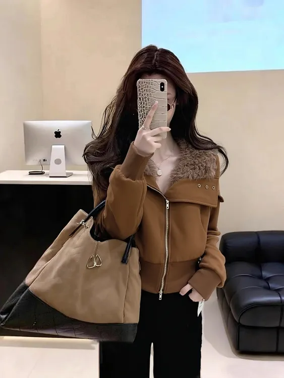 美拉德时尚洋气时髦休闲百搭高级感气质巨好看焦糖色毛领外套女冬