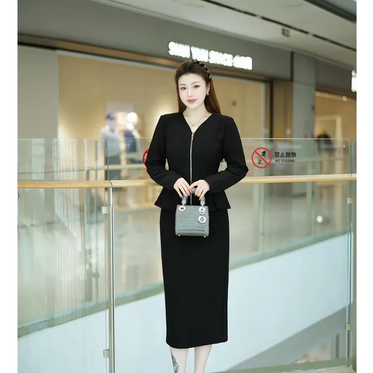 XYD71695/XYD71348大码套装V领设计感显瘦气质大码女装优雅两件套