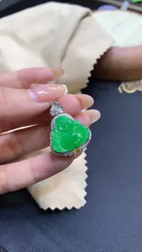 翡翠18K金镶嵌吊坠(不含链)佛公