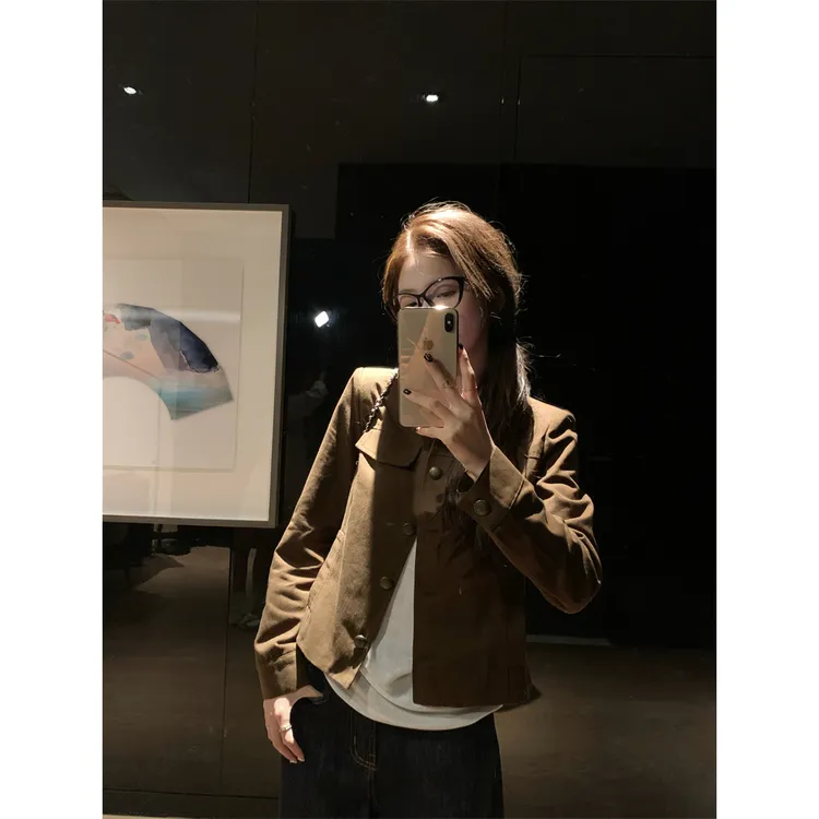 高级感休闲复古棕色长袖外套女秋季显瘦小众百搭翻领夹克上衣