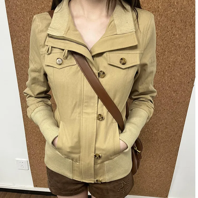 秋季复古韩系修身显瘦拉链系扣短款外套女2025新款百搭夹克上衣