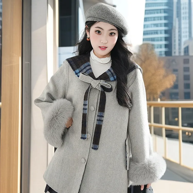 韩系赫本风小个子加厚呢子大衣高级感气质海军领格子毛呢外套女冬