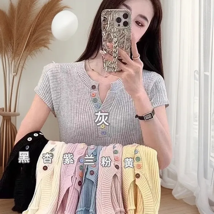 8060洋气百搭休闲彩色纽扣短袖T恤女薄款柔软亲肤冰丝针织衫上衣