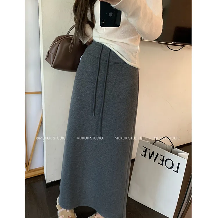 抽绳拼接半身裙灰色显瘦秋季中长款包臀裙休闲百搭开叉裙