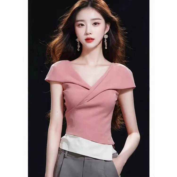粉色假两件短袖t恤女2025新款春季洋气独特别致冷淡系高级感上衣