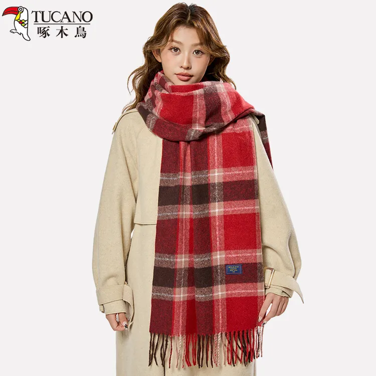 啄木鳥2025春新款咖红色格子围巾女保暖百搭时尚文艺围脖学生冬季