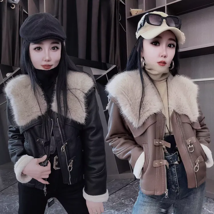 洋气短款大毛领PU皮外套女2025冬季流行爆款加绒保暖加厚机车服潮