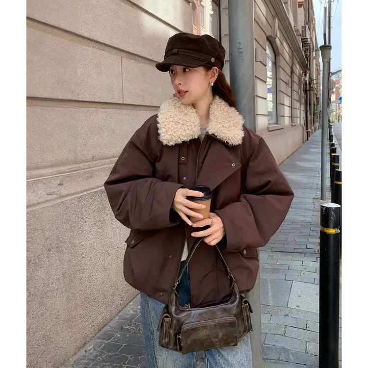 Benview【90白鸭绒】冬季防风保暖羽绒服女时尚翻领休闲派克服外套