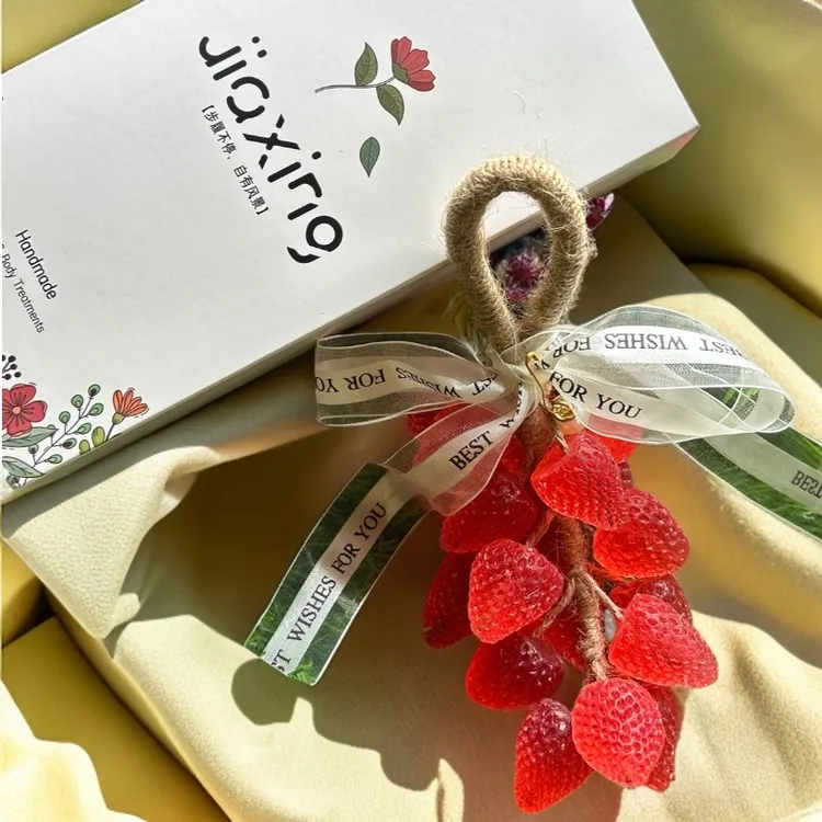 水晶草莓香皂整串纯手工香薰精油皂洗手持久留香高颜值精油皂肥皂