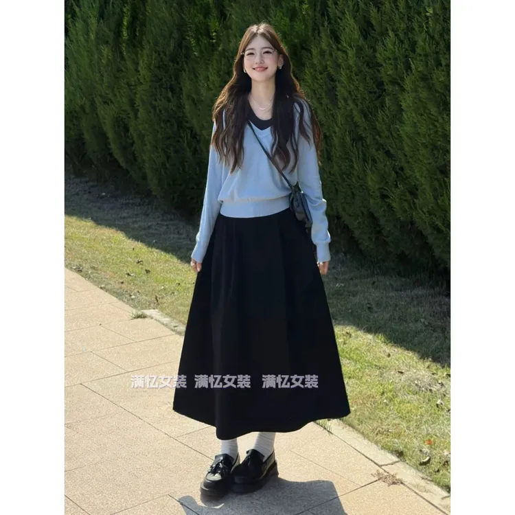 秋季网红时尚炸街新款女装慵懒风松弛感蓝色假两件上衣半身裙套装