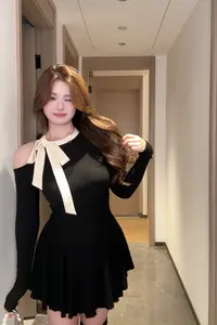 胖MM大码法式纯欲蝴蝶结加绒针织连衣裙气质露肩蓬蓬短裙新年战袍