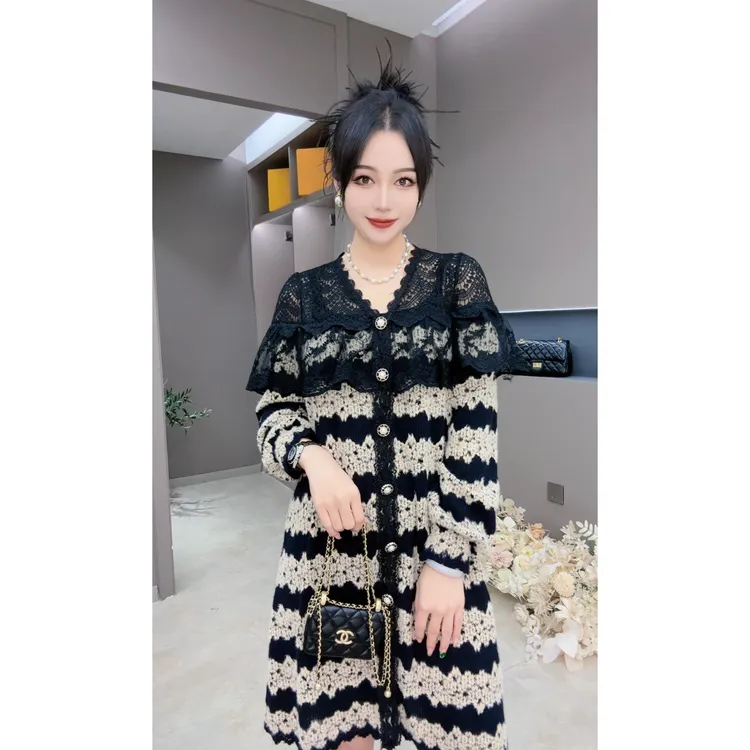 3527-1 轻奢风时尚拼接2025新款显瘦秋季气质高定连衣裙