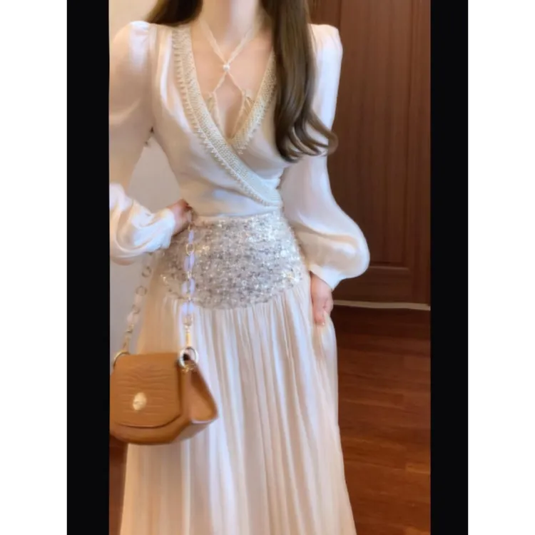 【美神降临】夏季新款法式小香风复古重工V领长袖上衣搭亮片半身裙