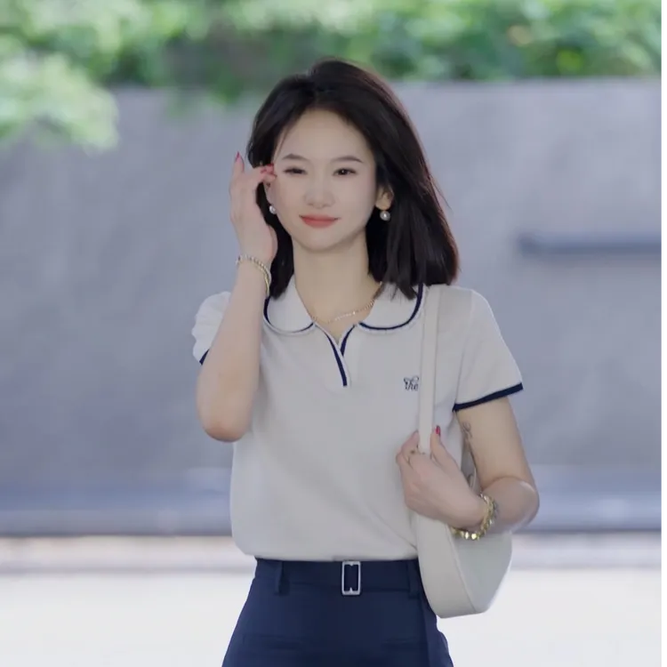 panii【晓白】夏季新款天丝麻清爽气质百搭设计感翻领刺绣短袖上衣