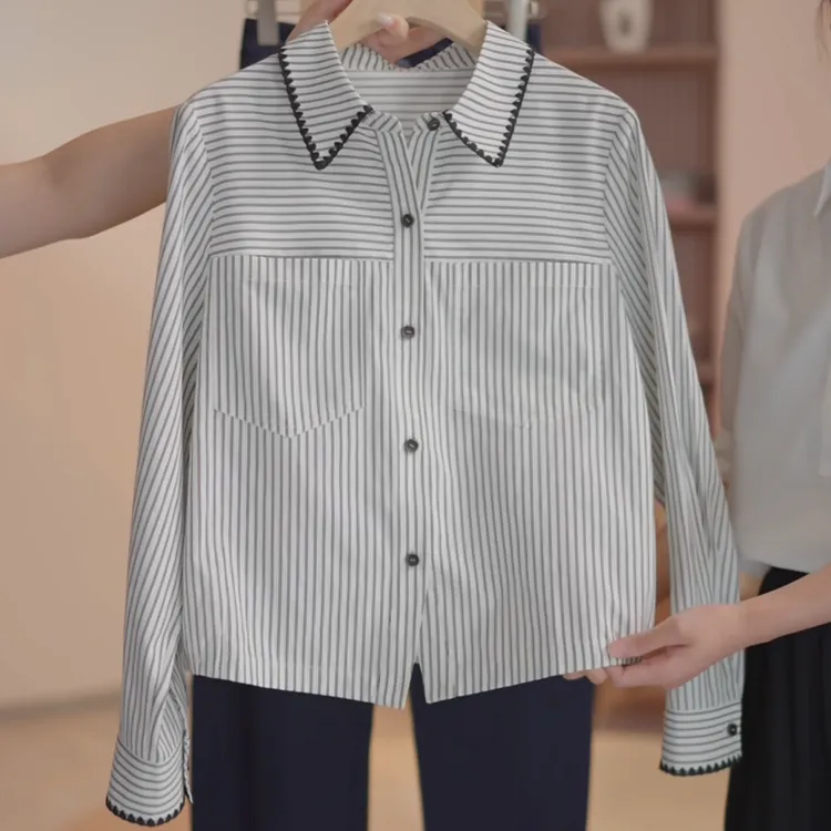 2025秋季新条纹撞色翻领百搭气质条纹百搭翻领衬衫LK2505866