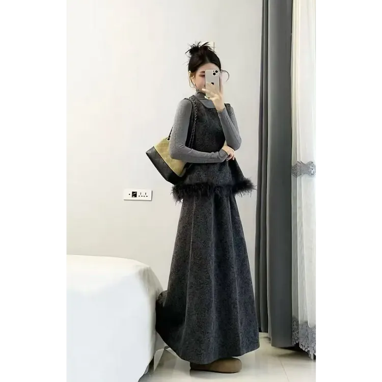 2025秋冬新款韩系复古小香风毛呢马甲打底衫搭配半身裙气质三件套