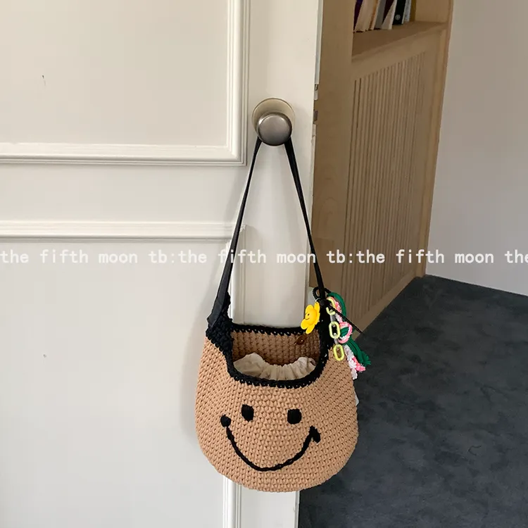 thefifthmoon经典笑脸大容量手工编织包单肩包百搭小众款笑脸挂件