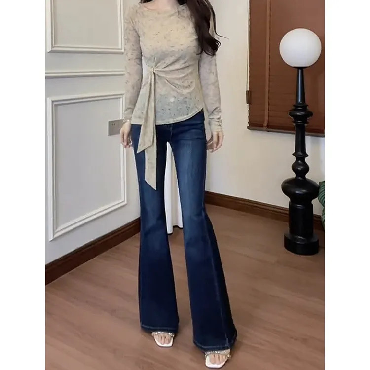 秋冬爆款蓝灰百搭气质修身弹力微喇牛仔裤女2025高腰不贴腿喇叭裤