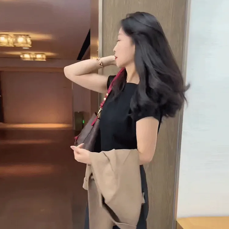 爆款冰丝女爆款2025新款爆款2025黑色针织衫薄款宽松洋气短袖夏季