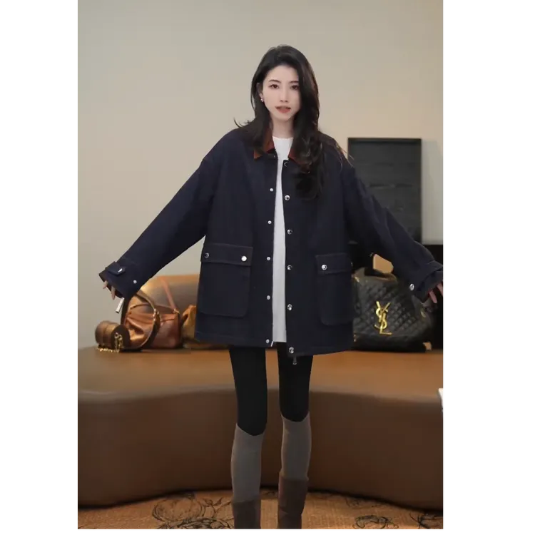 小乖逃休闲时尚藏蓝牛仔外套棉服咖色皮领牛仔纽扣衬衫250935
