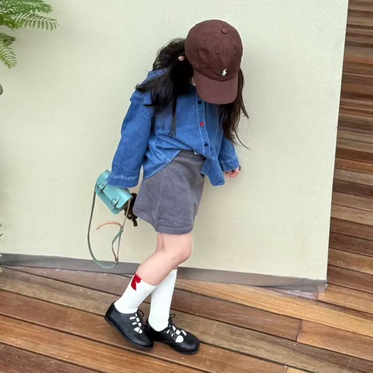 小思家女童2025秋季新款韩版洋气百搭宽松衬衫POLO领毛衣半裙套装