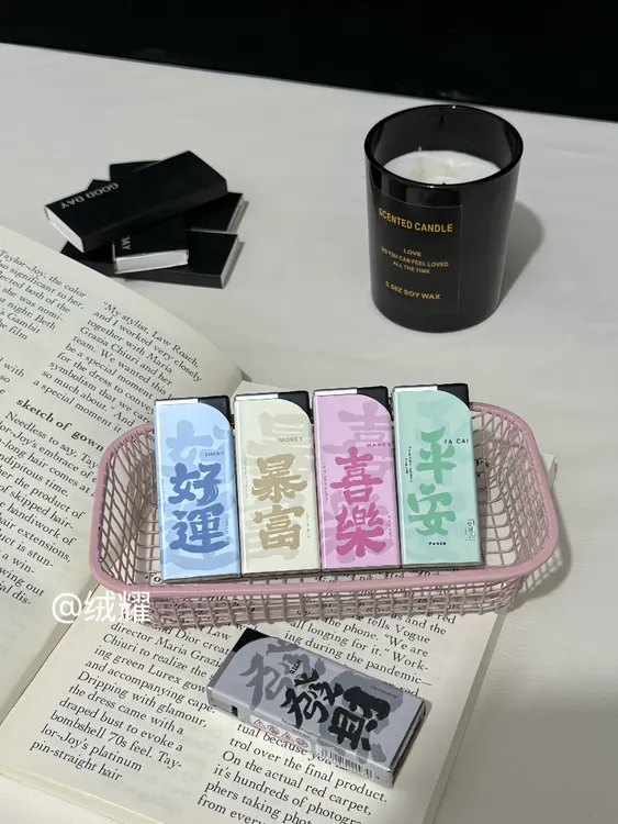 高颜值金属新款网红文字防爆蓝焰直冲防风打火机男友充气爆款创意