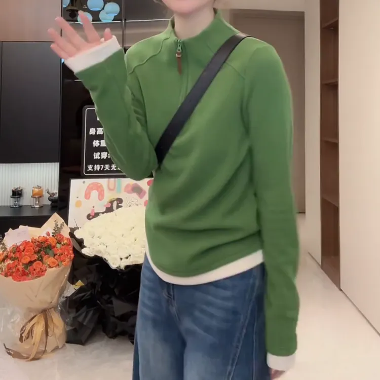 2025新款女款秋冬磨毛半拉链拼色长袖显瘦打底LK2507139