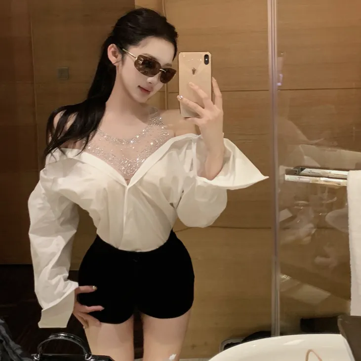 拼接网纱假两件烫钻长袖衬衫女装秋季设计感收腰衬衣白色露肩上衣