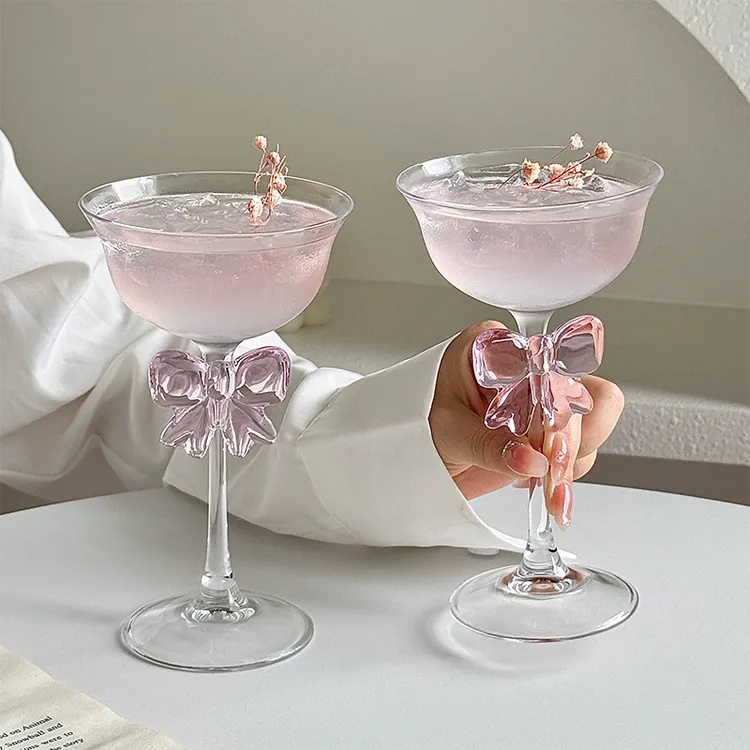 【无铅玻璃】高颜值高脚杯鸡尾酒杯粉色蝴蝶香槟杯女生专用玻璃杯子