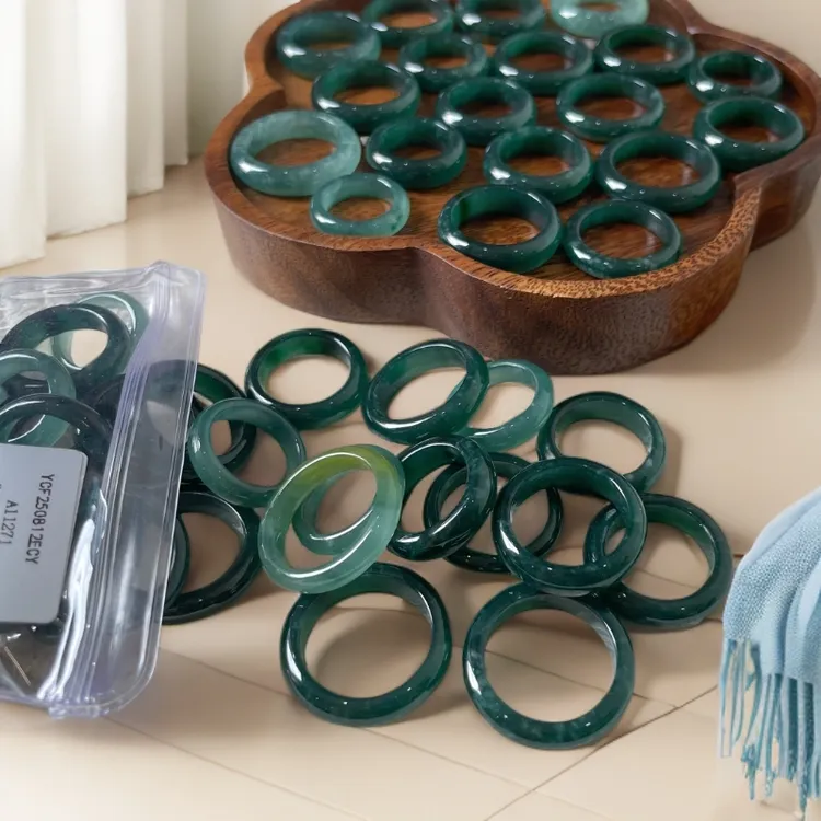 危料冰种翡翠戒圈14-20戒指吊坠通用款源头工厂福利价（配送皮绳）