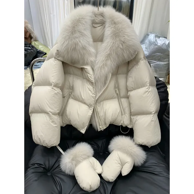 白色白鸭绒羽绒服女冬季2025年新款巨好看的小个子加厚版型好短款