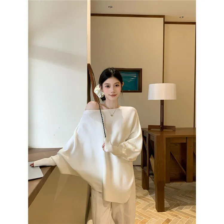 韩系慵懒风蝙蝠袖长袖针织衫女秋冬季打底软糯毛衣宽松斜肩上衣