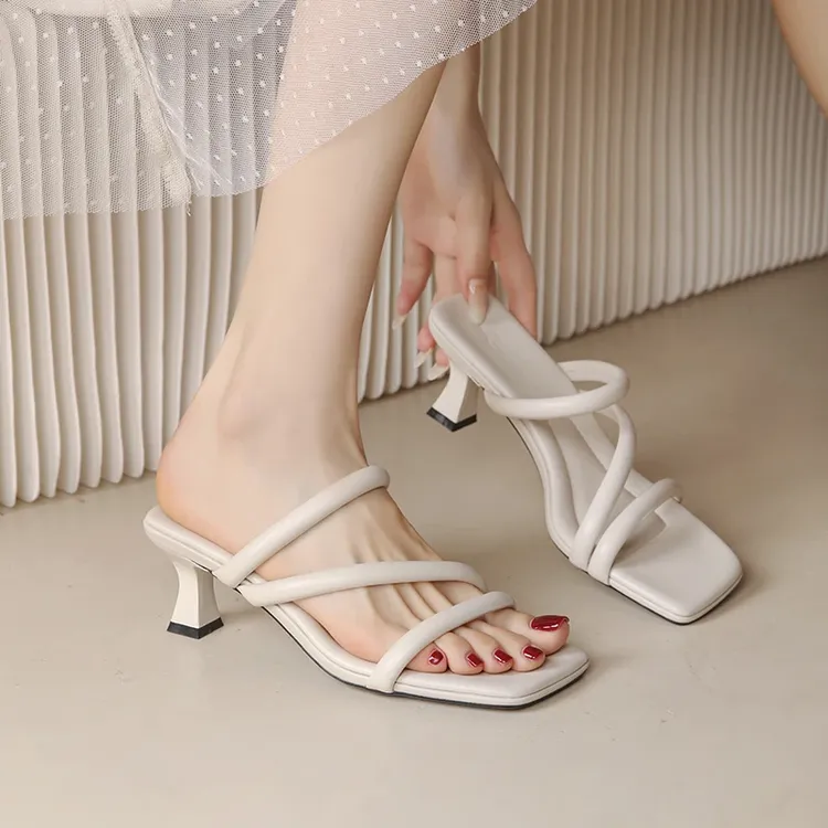 真皮百搭高跟凉拖鞋女外穿新款夏季一字带方头中跟细跟仙女凉鞋女