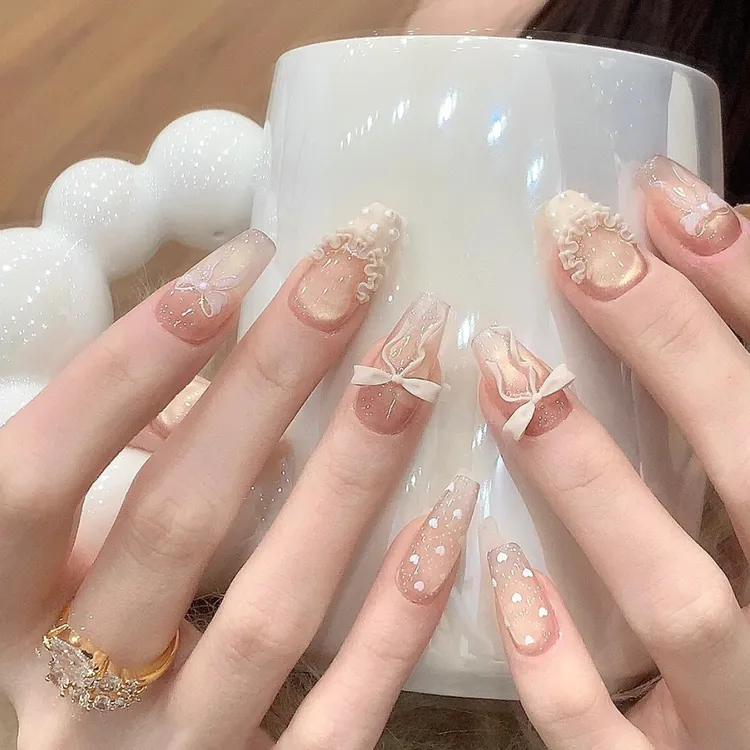 【奶霜】高品质穿戴甲法式白边显白ins风手工猫眼甲贴夏日百搭美甲