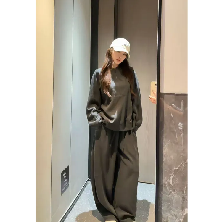 【现货】  嘉嘉 AW 老钱松弛感！纯色卫衣+弯刀裤套装