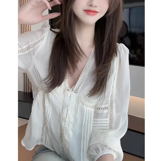 【专柜品质】法式洋气设计感蕾丝拼接小衫女人味显瘦长袖上衣女