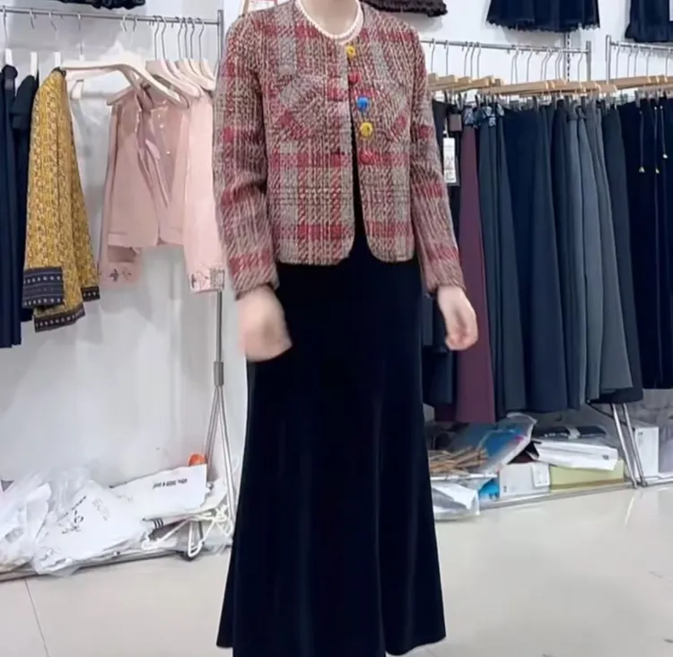 时尚潮流百搭精品女装dgd5579