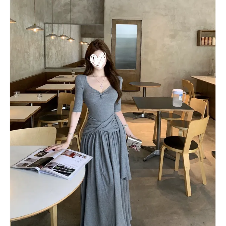 纯欲性感修身女夏季新款法式温柔风气质收腰显瘦上衣+长裙两件套