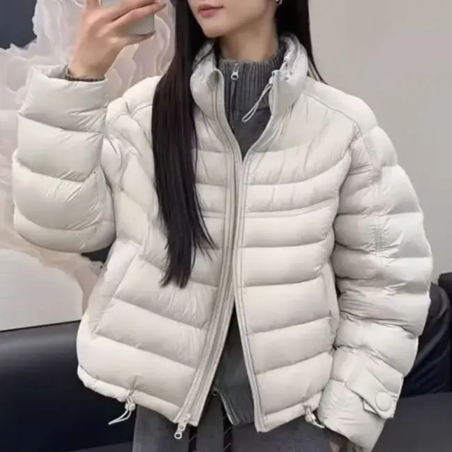 绗缝立领抽绳棉服2025冬季短款利落剪裁简约质感冬日穿脱方便格调